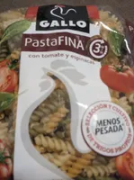 Pastafina con tomate y espinacas