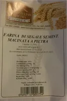 Farina di segale macinata a pietra