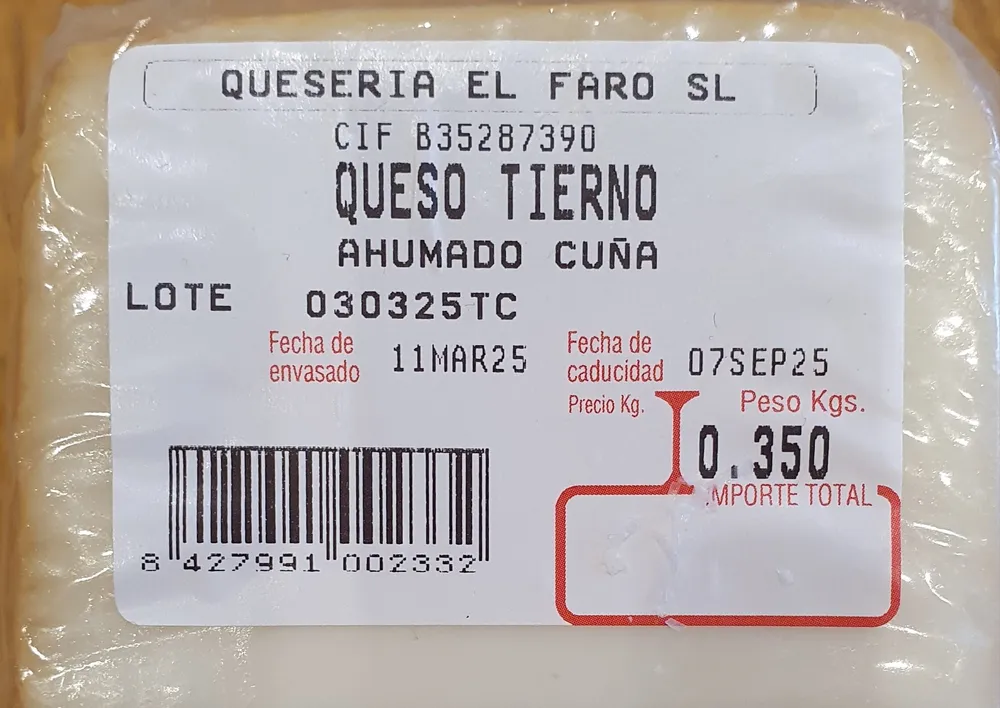 Queso tierno ahumado cuña