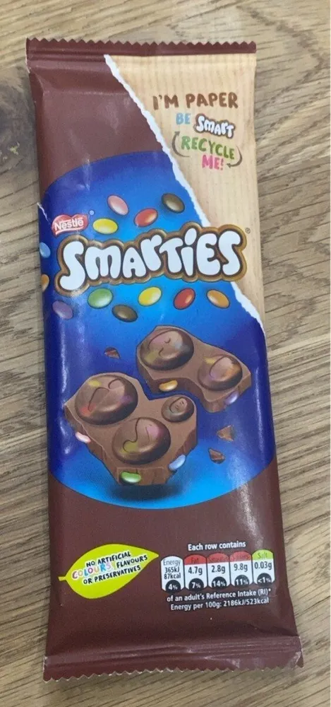 Smarties chocolate bar