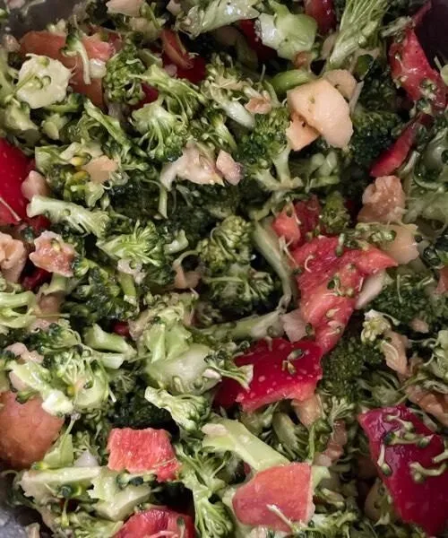Brokkolisalat