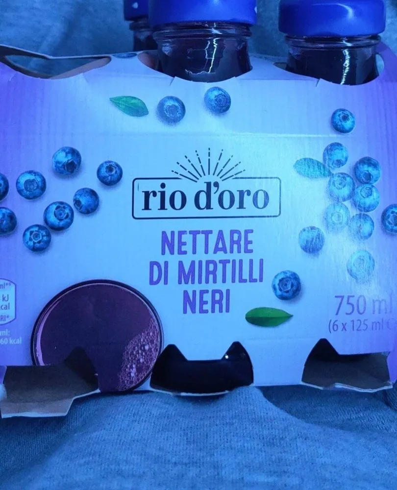 Nettare di mirtilli neri