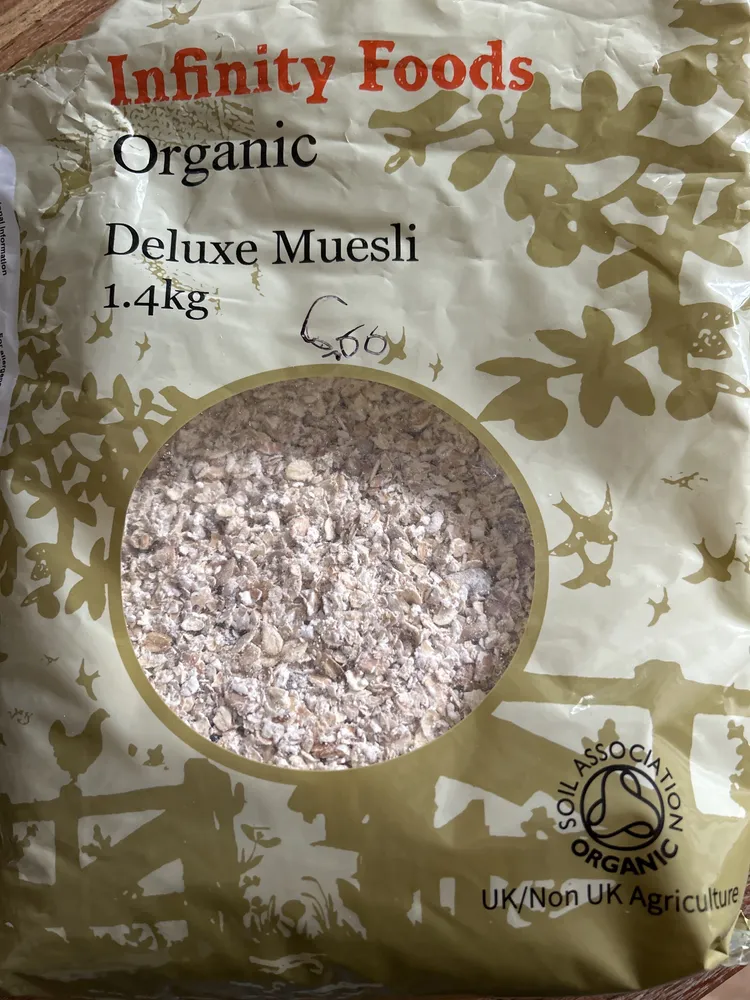 Delux Meusli