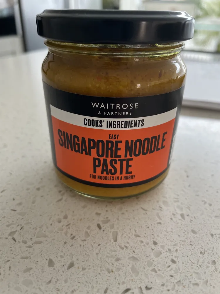 Easy Singapore Noodle Paste