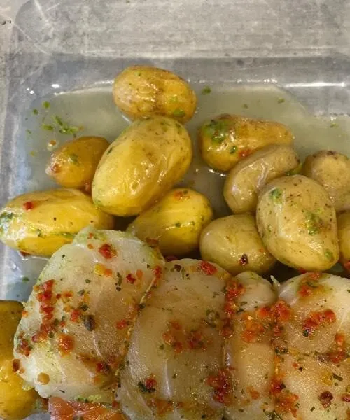 Rôti de cabillaud et Saumon  à l’ail