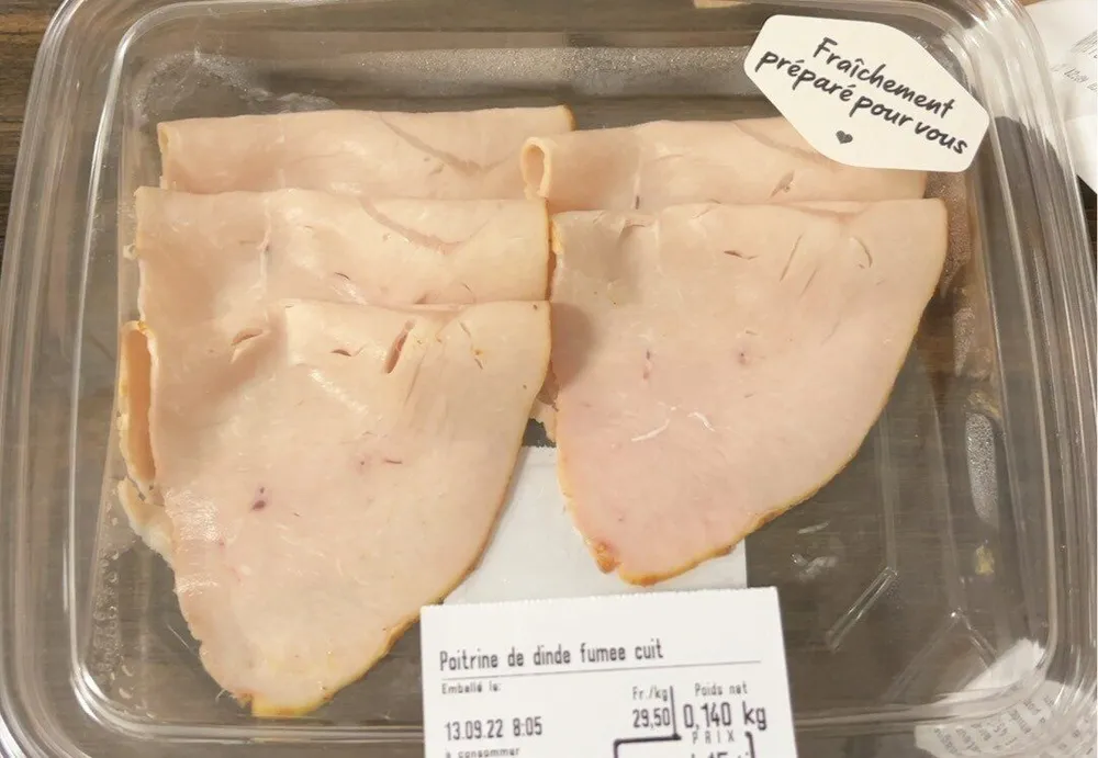 Poitrine de dinde fumée cuit