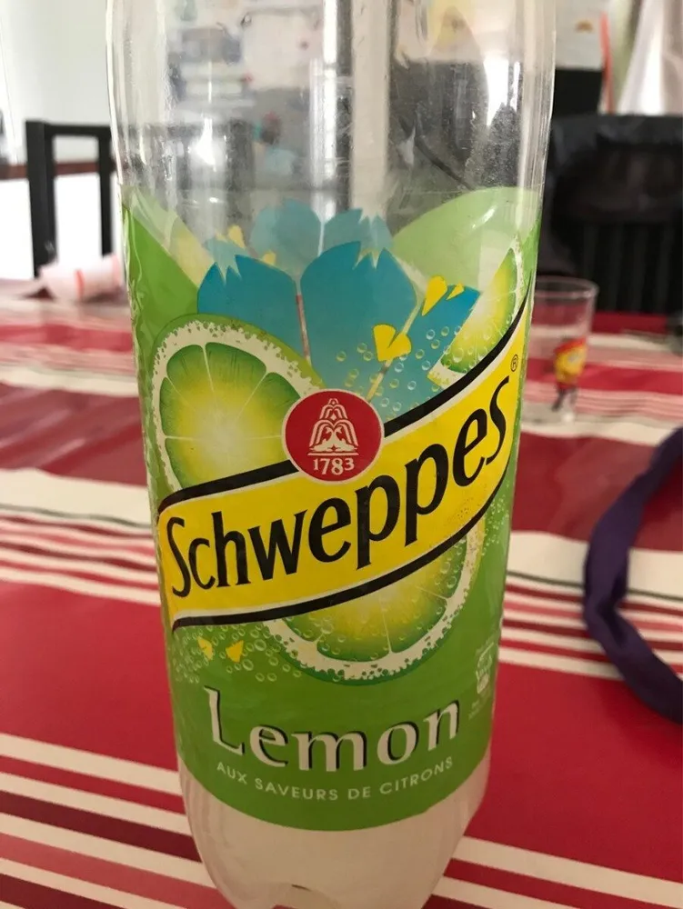 Schweppes lemon