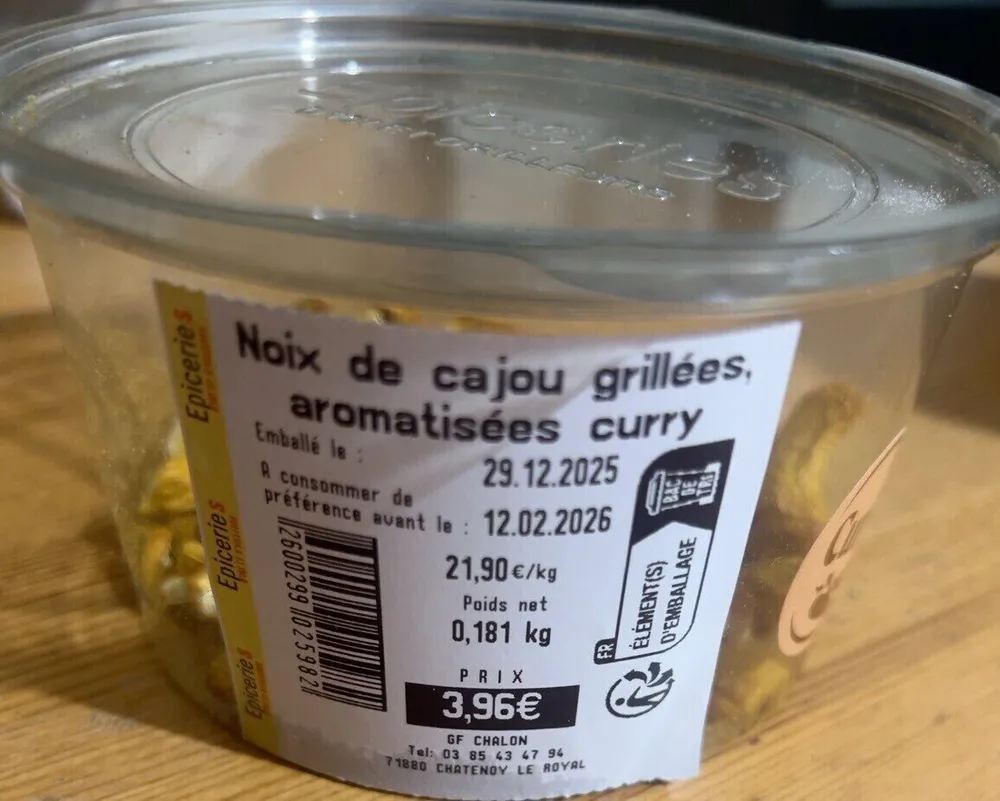 Noix de cajou grillées, aromatisées curry