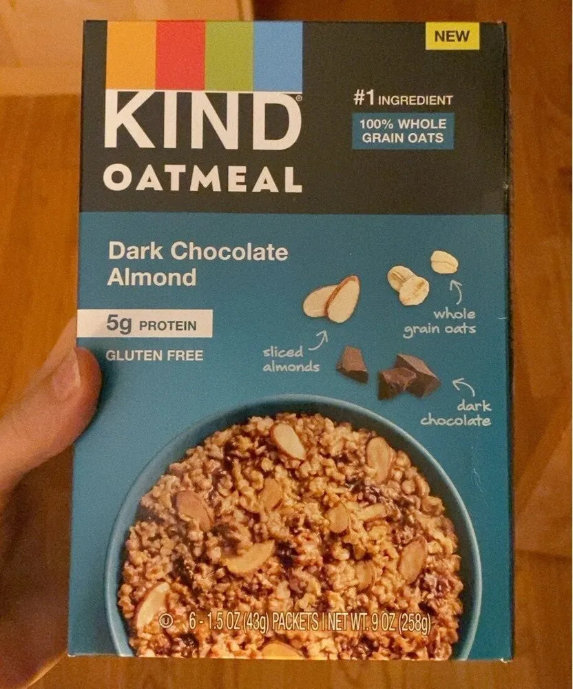 Dark chocolate almond oatmeal