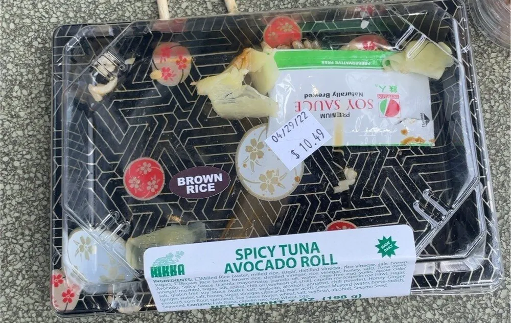 Spicy Tuna Avocado Roll