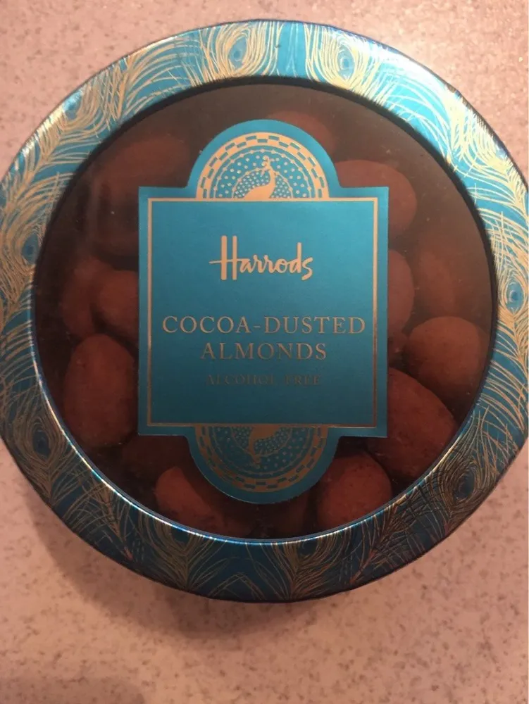 Cocoa dusted almonds