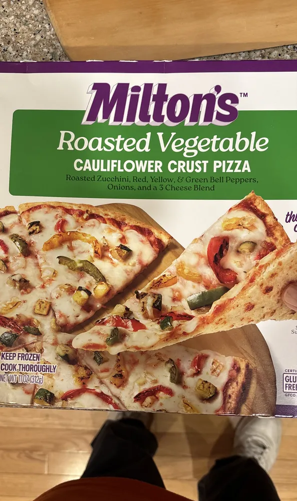 Roasted Vegetable CAULIFLOWER CRUST PIZZA