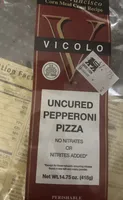 Uncured pepperoni pizza