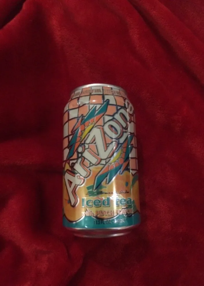 Iced tea with peach flavor