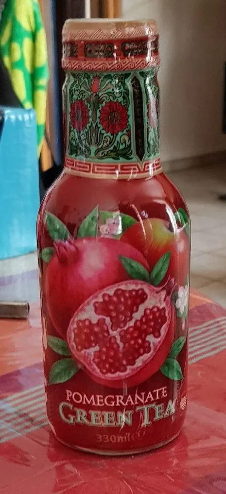 Pomegranate green tea