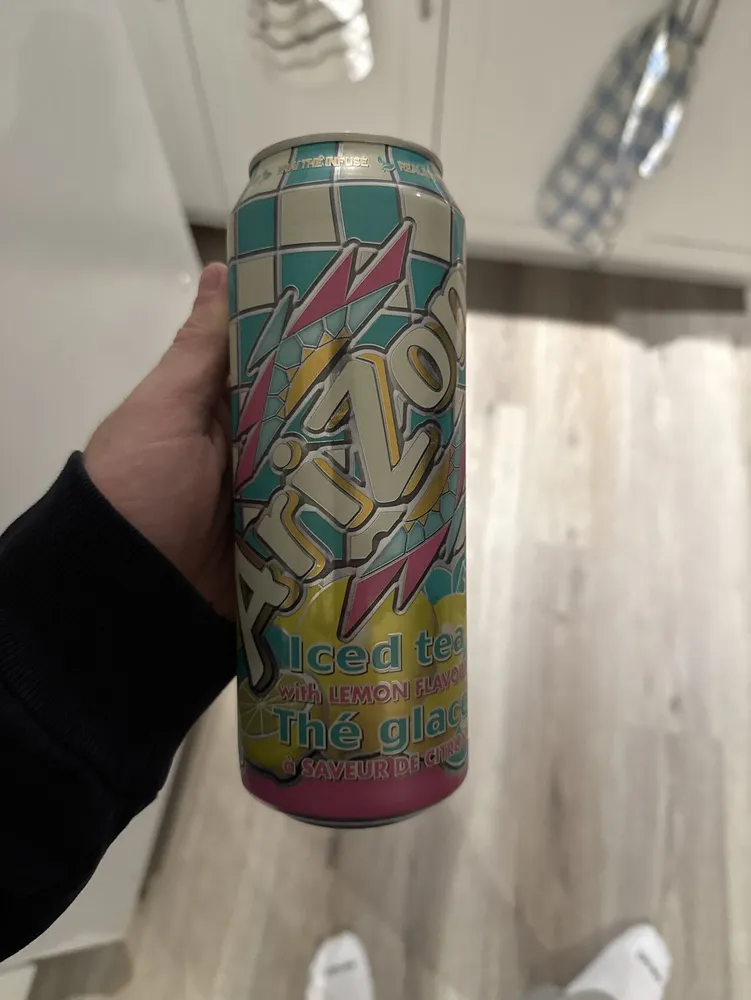 Iced tea with lemon flavour