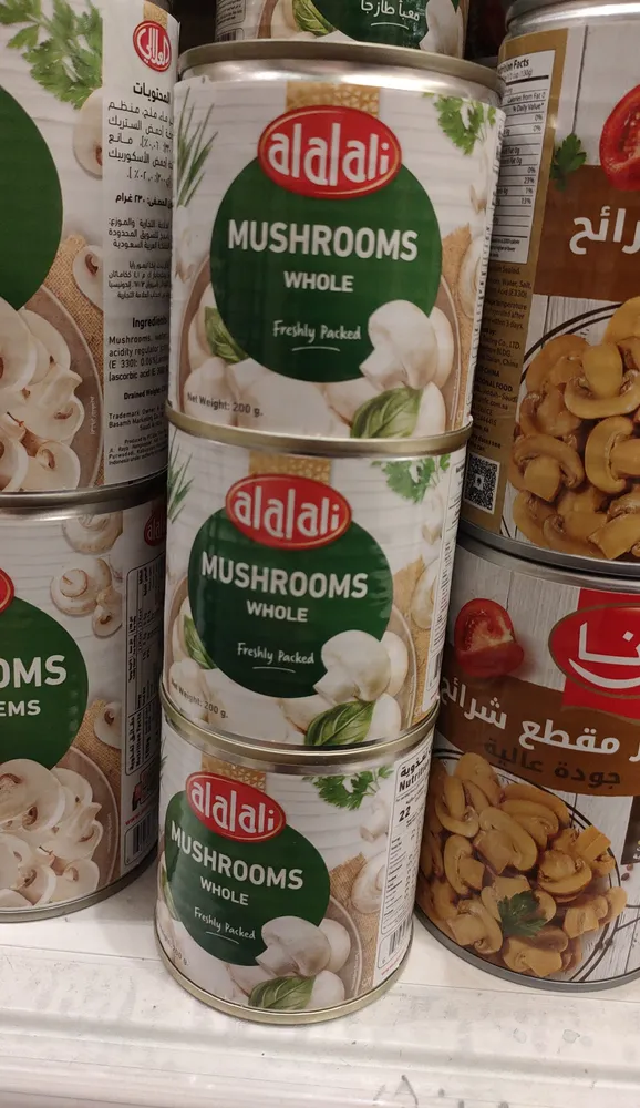 Alalali mushrooms whole