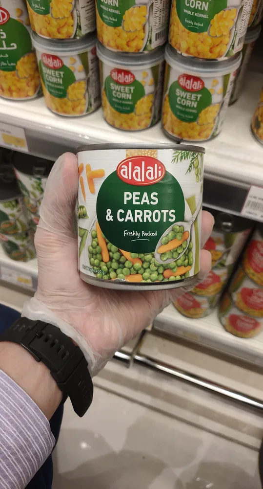 Alalali peas and carrots freshly packed