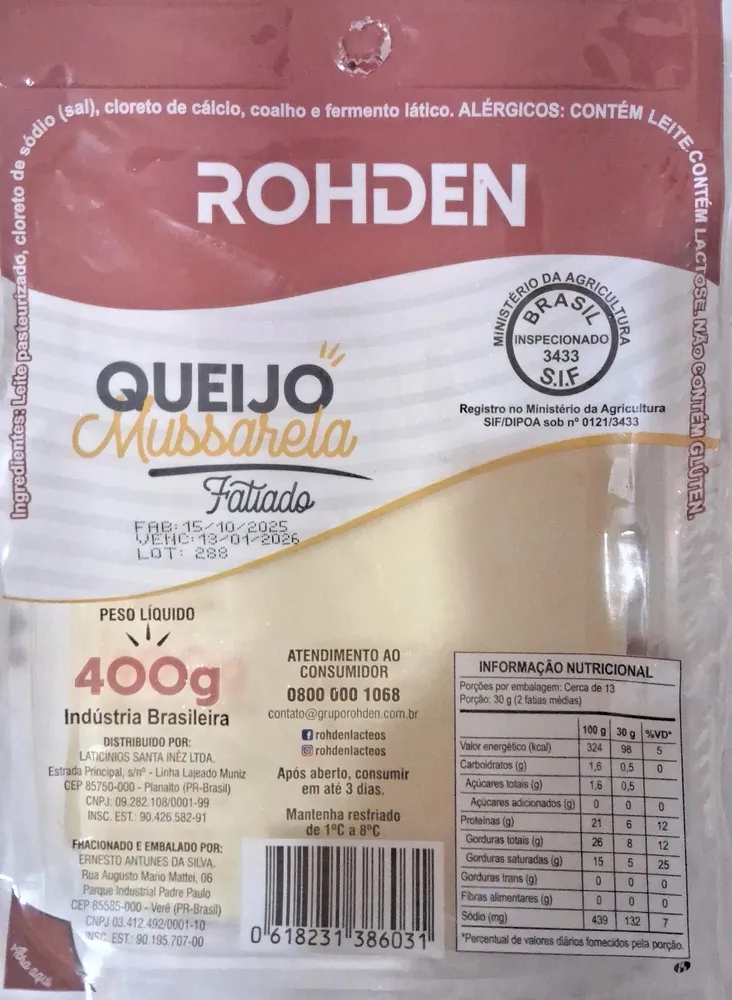 Queijo mussarela fatiado