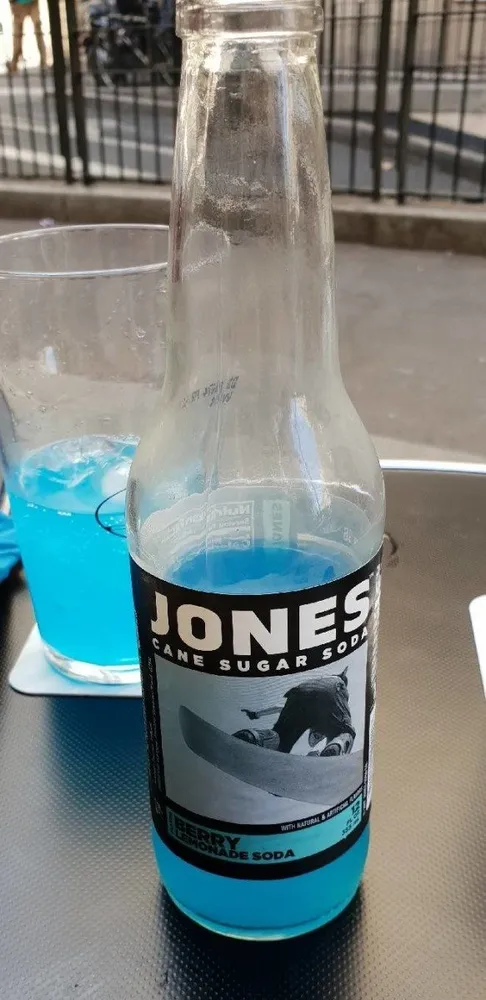 Cane sugar soda