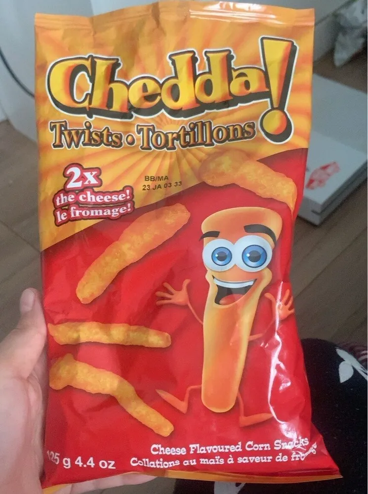 Cheddar twists