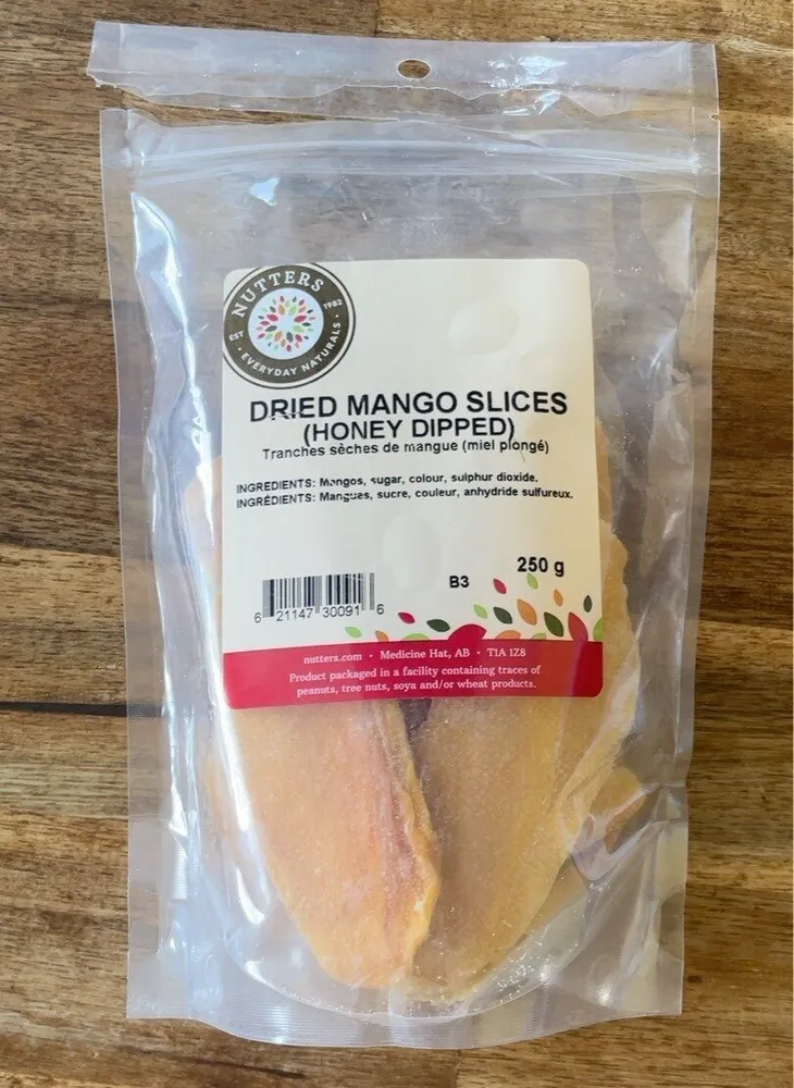 Dried mango slices