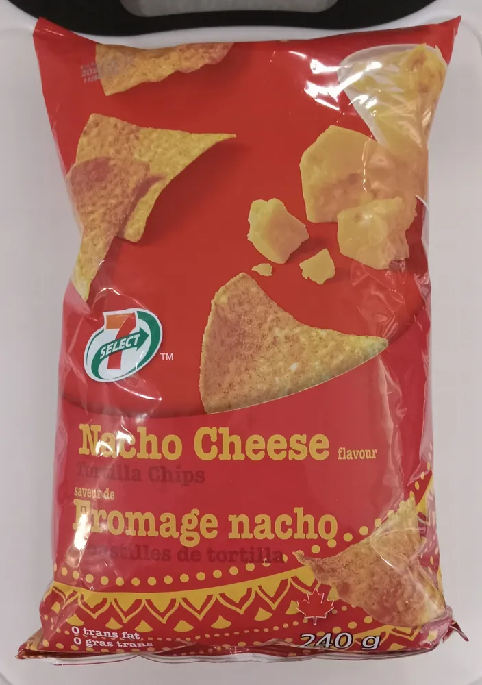 Nacho Cheese Flavour Tortilla Chips
