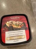 Sensations salade de poulet et canneberges