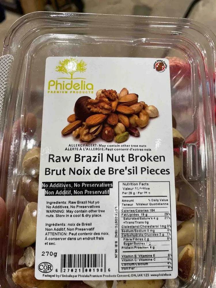 Raw Brazil Nut Broken