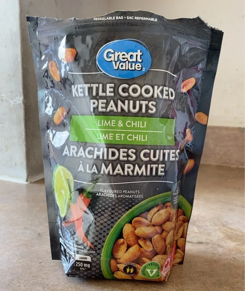 Kettle cooked peanuts