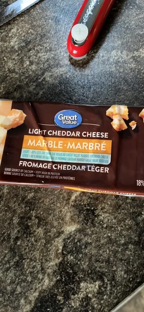 LIGHT CHEDDAR CHEESE MARBLE · MARBRÉ