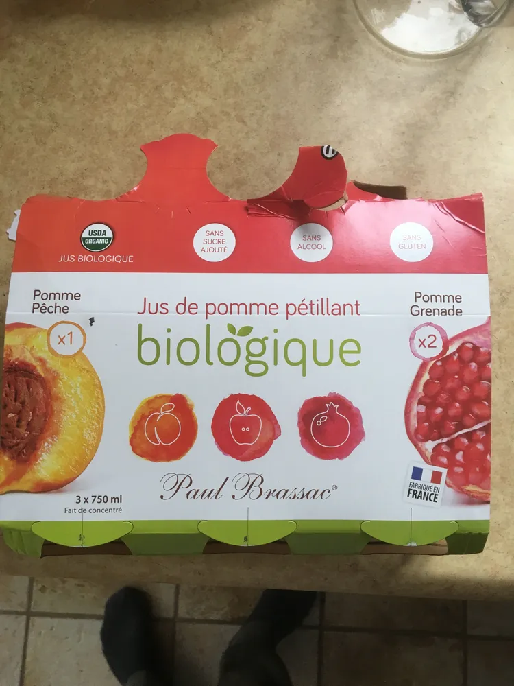 Jus de pomme petillant biologique