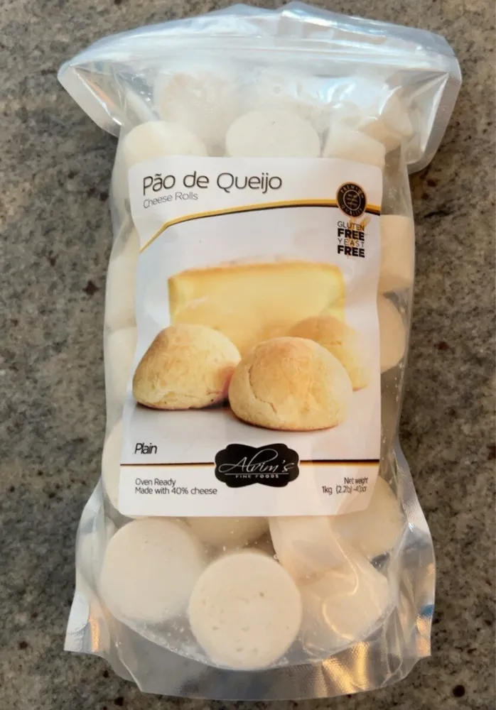 Pão de Queijo (Cheese Rolls)