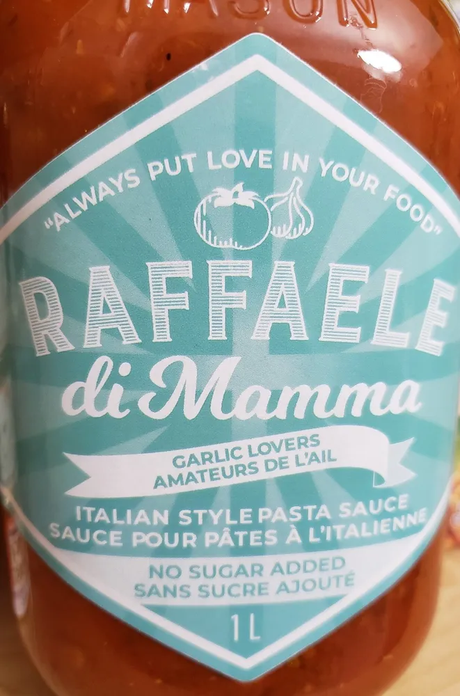 Raffaele di Mamma Italian style pasta sauce