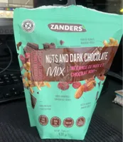 Mélange de noix et chocolat noir