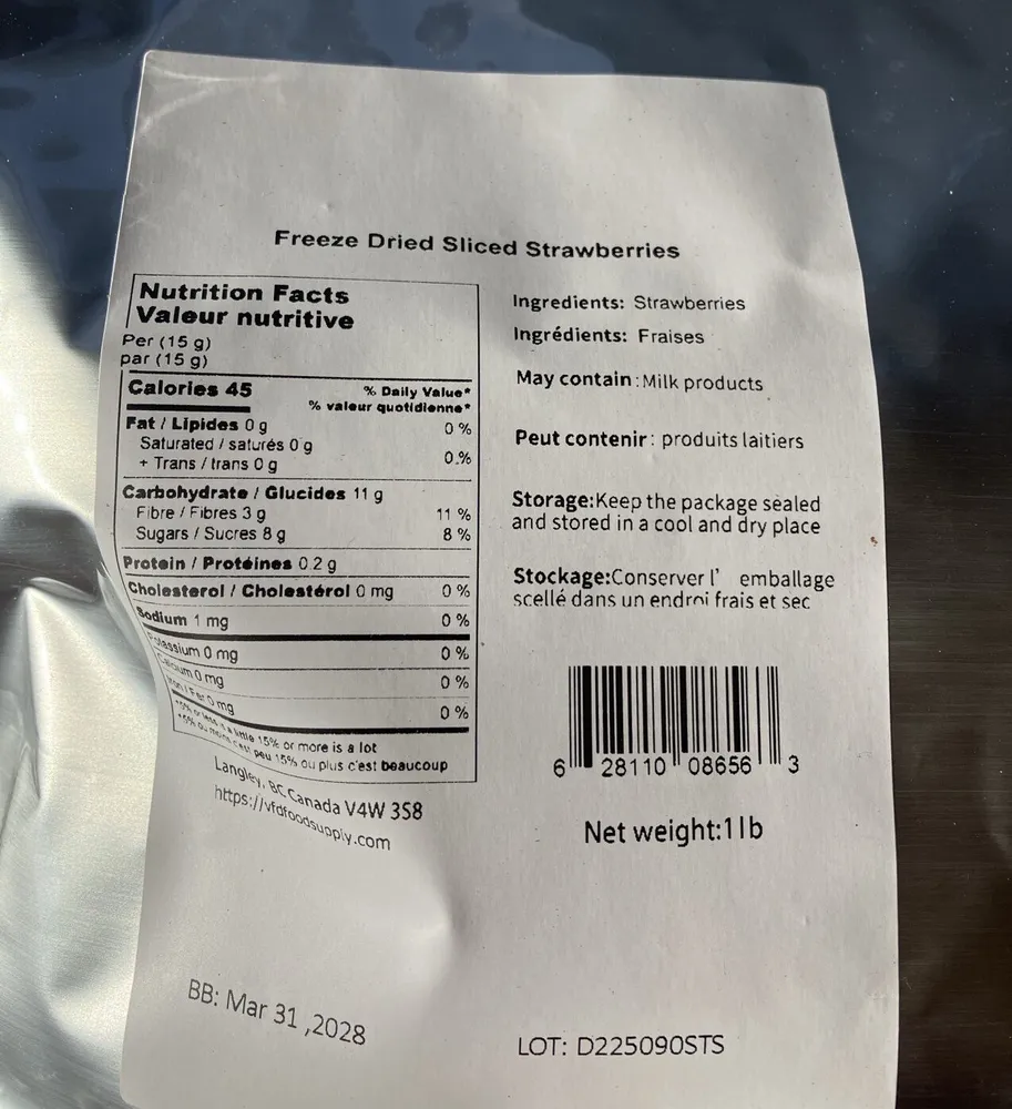 Freeze Dried Sliced Strawberries