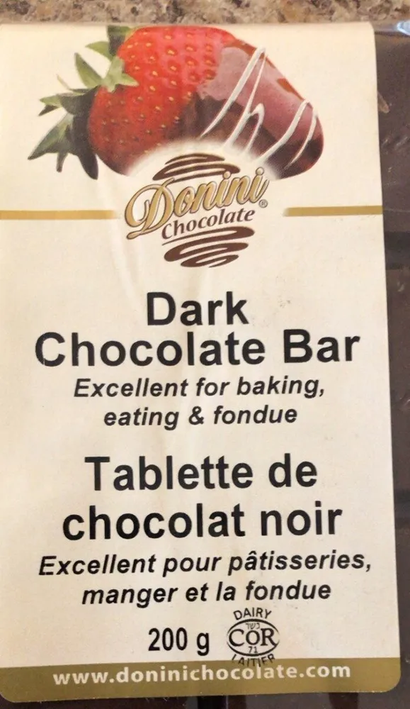 Dark chocolate bar