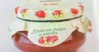 Confiture rhubarbe, fraise et pomme
