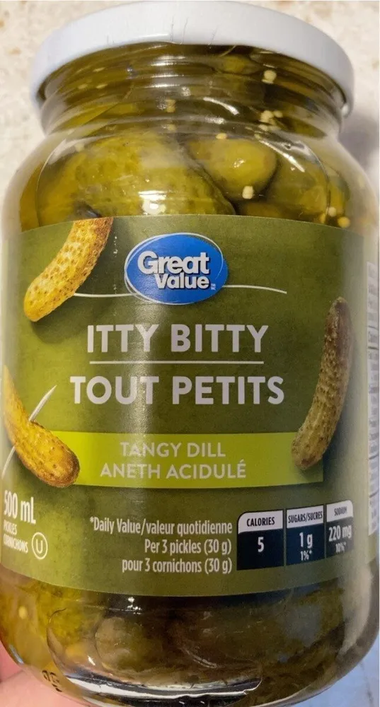 Tangy dill itty bitty pickles