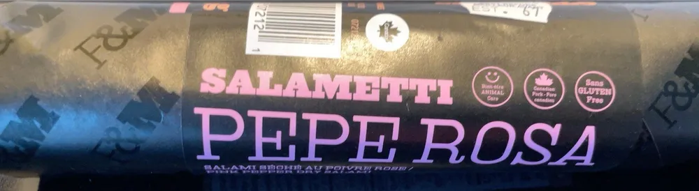 Salami sèché au poivre rose