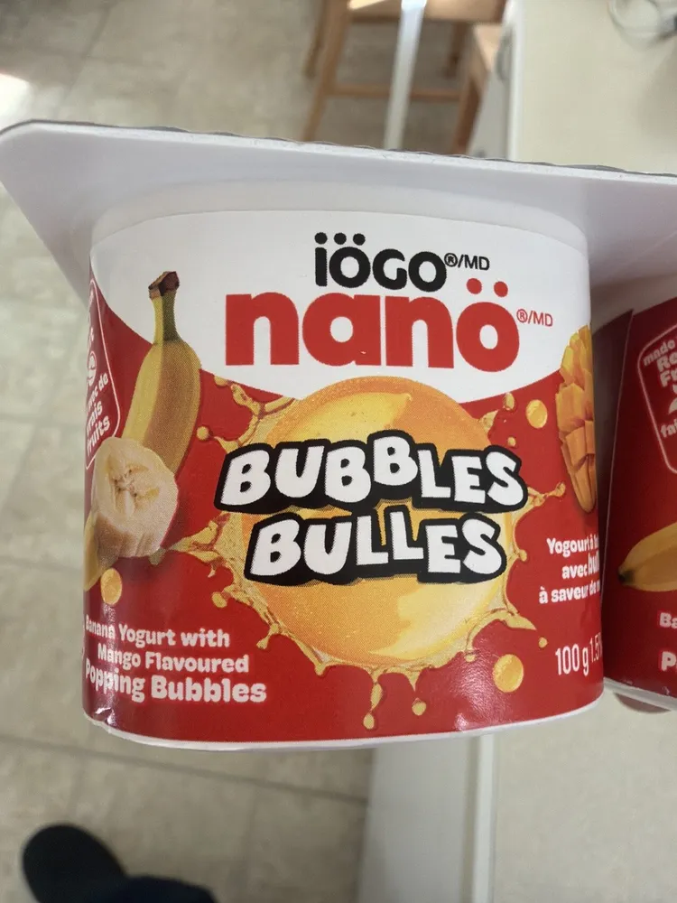 Banana Yogurt With Mango Flavoured Bubbles