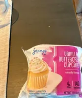 Vanilla buttercream cupcake