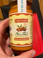 Mojo con almendra