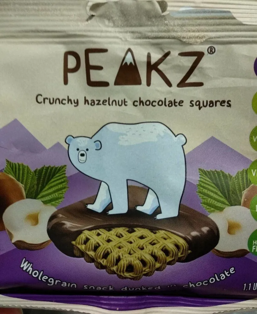 Crunchy hazelnut chocolate squares