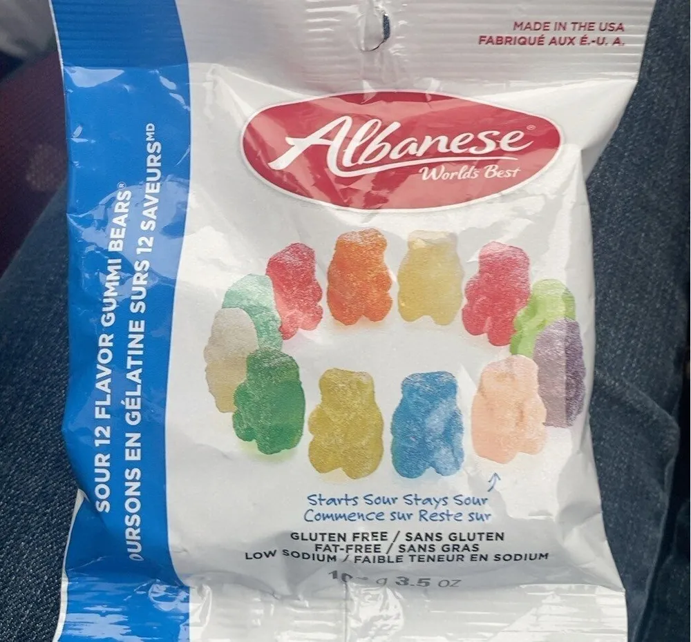 Sour gummy bears