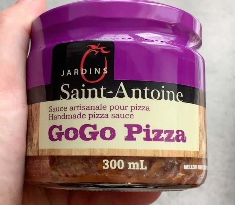 GOGO Pizza