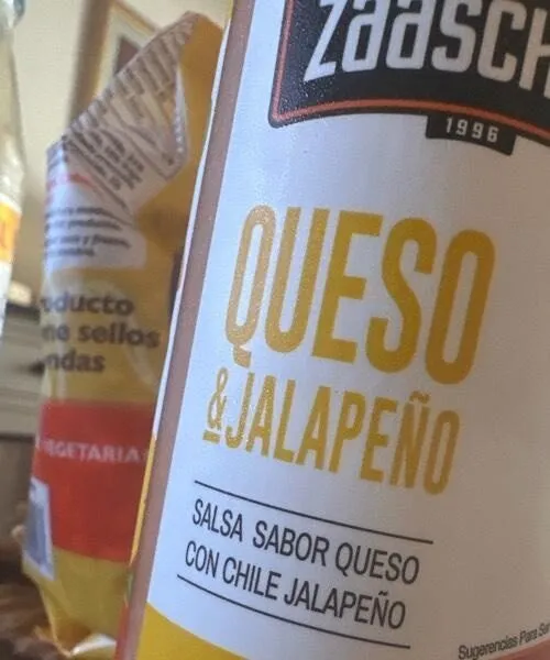 Salsa Queso y Jalapeño