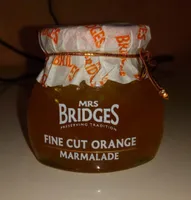 Fine cut orange marmelade