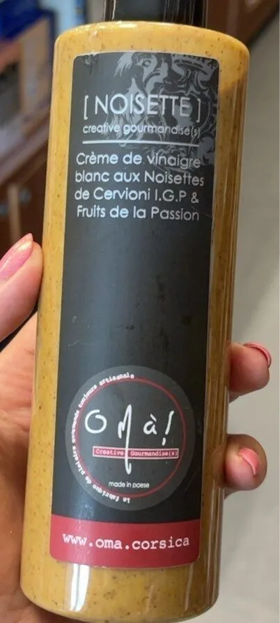 Creme de vinaigre blanc aux noisettes de cervioni