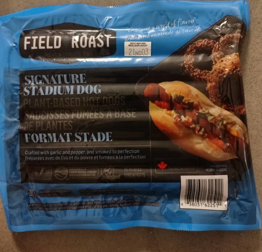Signature Stadium Plant-Based Hot Dogs Canada